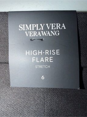 Simply Vera Vera Wang Black High-Rise Flare Pants Tag